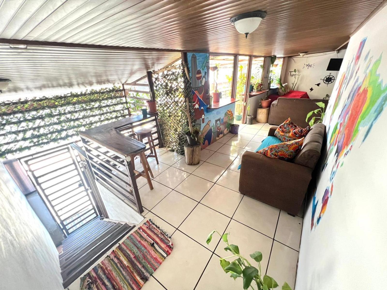 Cheap Hostel Quepos Esterno foto